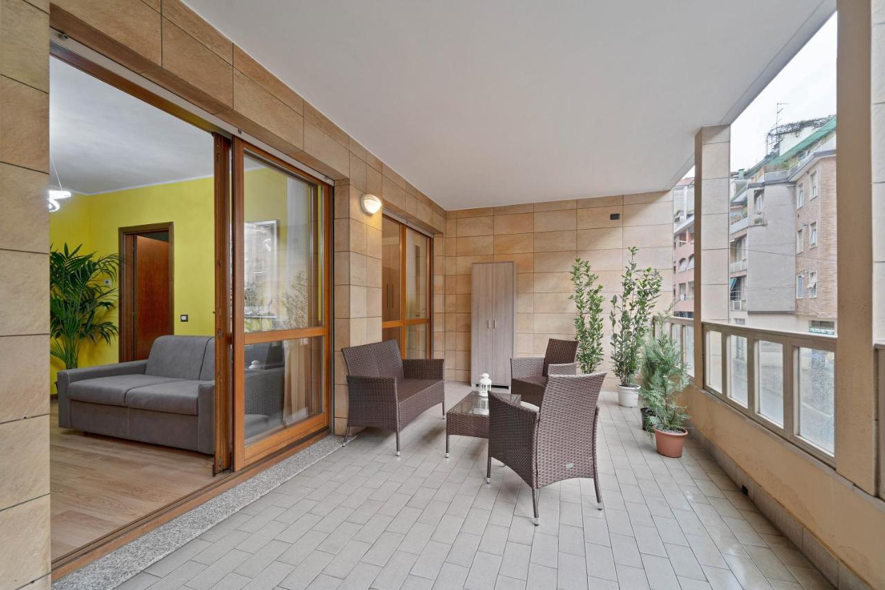 Best Way Rent - Appartamento Con Terrazzo Zona Sempione Mailand Exterior foto