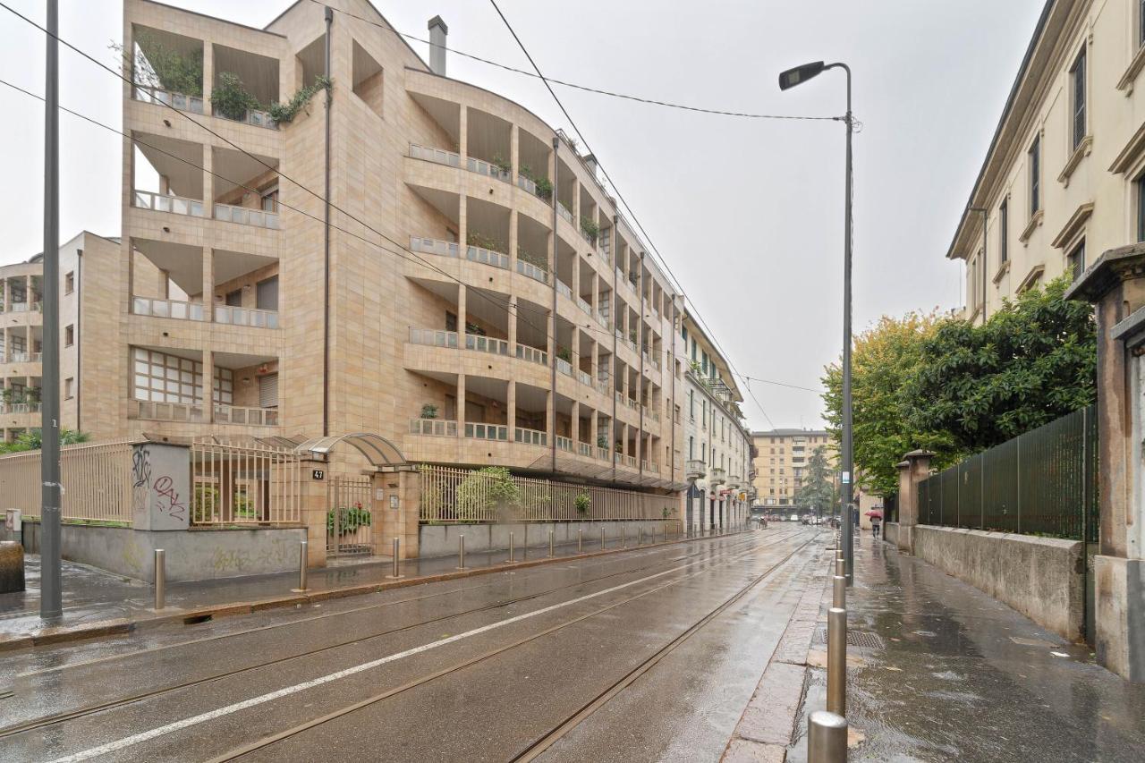 Best Way Rent - Appartamento Con Terrazzo Zona Sempione Mailand Exterior foto